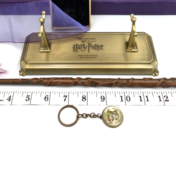 Harry Potter Universal Studios 'Hermione Granger' Wand, Keychain, Wand Holder - Picture 4 of 8